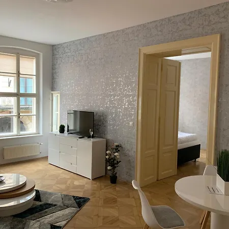 The Triple For Large Group Apartmán Bratislava